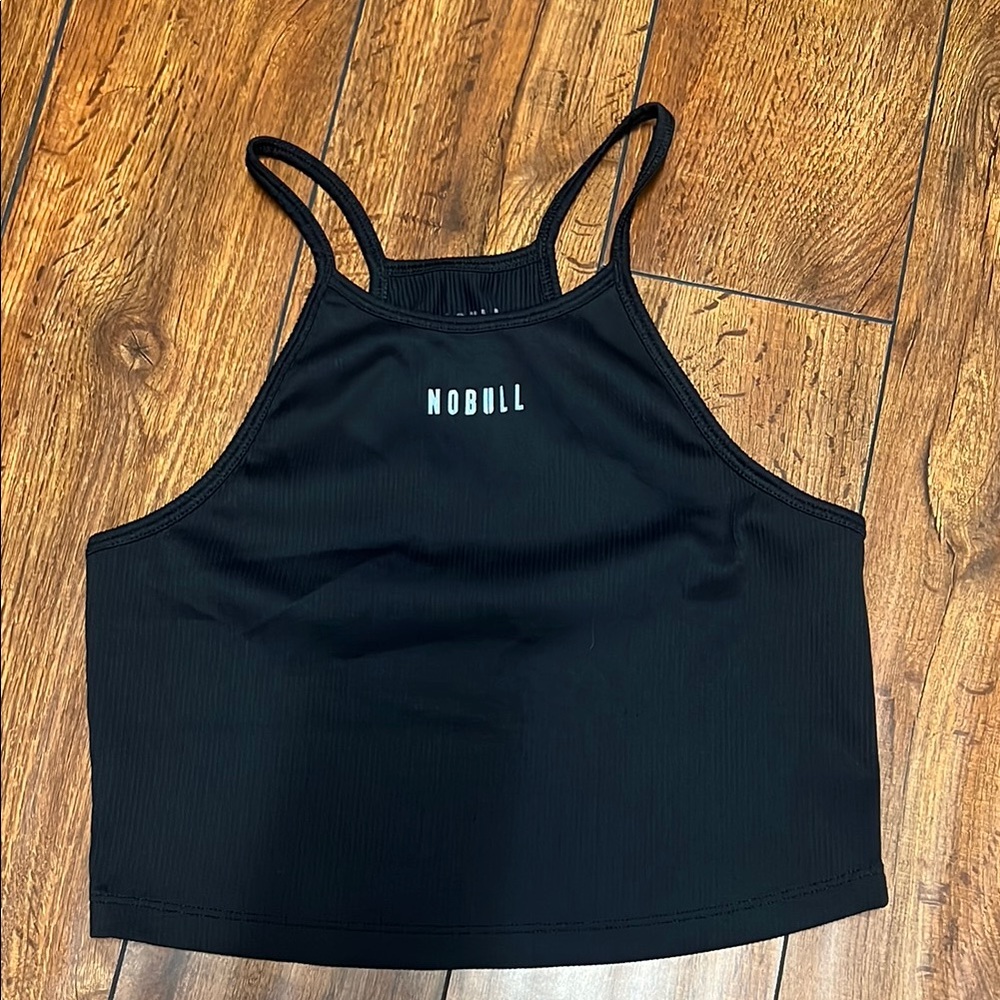 NOBULL Women's Sleek Black Crop Top
